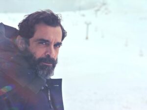 Constantine Markoulakis Instagram - Στο χιόνι, περιμένοντας τη Χιόνη.
#winter #snow #τώρατολεντηλεμαχοπαλιααπλώσχειμώνα