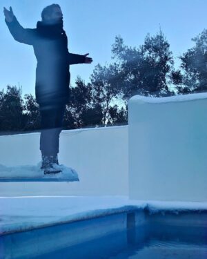 Constantine Markoulakis Instagram - Χειμερινοί κολυμβητές #winter #snow #τώρατολεντηλεμαχοπαλιααπλώσχειμώνα