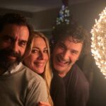 Constantine Markoulakis Instagram - Χρόνια πολλά - εδώ και πολλά χρόνια! #merrychristmas @smaragda_karidi_official @cpapakaliatis