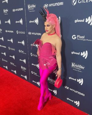Cynthia Lee Fontaine Instagram - Mis Amores : last Night was extraordinary Good ! I’ll be posting all this week ! @glaad Media Awards was Amazing !!

My look : 
Inspired on the gay Flag Color Pink that means Sexuality . Punk Rock Realness !
And also I worked on this look with a cucu Glam  team that is 100% Part of our Queer community! 

Costume design by  @aviescwho 
Hair by @draglabwigs 

More post this week ! Just so happy ! 
And Happy Mother’s Day ! 

#glaadawards #nyc  #love #queer #dragperformer #dragoutthevote #rupaulsdragrace #acceptance #celebration