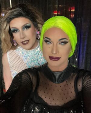 Cynthia Lee Fontaine Instagram - @hiwirebrewing_knx  last night Drag Pride month Celebration Show was extraordinary good ! Thanks to Lesley and Cally for everything! To all the bartenders, DJ , Staff and Drag Performance cast for make this night magical ! And to everyone that attend : thank you so@much for your love , support and encouragement. Knoxville, Tennessee knows how to support drag and the #lgbtq community. Till next time ! 

Thank you to my sister @gcdrag and her drag daughter for the pics , the food and show up and support me and the show ! So happy to see you guys !

#happyPride #fyp #love #knoxville #pridemonth #rupaulsdragrace #drag #dragshow #dragperformer
