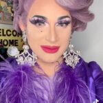 Cynthia Lee Fontaine Instagram - Brasil : Did you watch the latest Episode of the Telenovela #vainafé ? Jenifer is looking for her real dad . And with her friends, she contact ME to know the TRUTH !!! Am I the FATHER ???? Watch my debut as an actress now on @tvglobo @rupaulsdragrace @worldofwonder #tvGlobo #novela #debut #actress #fyp #vainafé #rupaulsdragrace