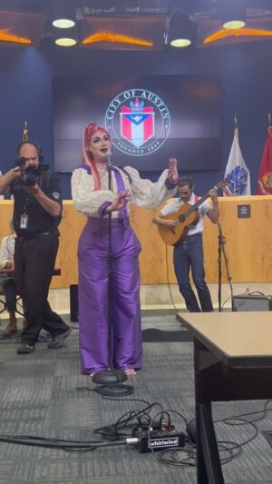 Cynthia Lee Fontaine Instagram - 👗This is a #tb of my Music Proclamation and Cynthia Lee Fontaine Day on June 9, 2022  by former @mayorsteveadler and organized by @cityofaustinarts . 

👗Celebrating today that my friend and Austin designer @brittanyallen.atx is top 3 at @projectrunwaybravo #allstars I’m sharing this gorgeous design she made for me for this special day . I love you my friend , I am so proud of you and you are already my winner 🏆 period ! Wish you the best ! 

#fyp #projectrunway #top3 
#designer #drag #dragrace #love #winner #singer #stunning #enmiviejosanjuan🇵🇷 #cantante #atx #austintexas #austinqueens #dragisnotacrime #dragistalent