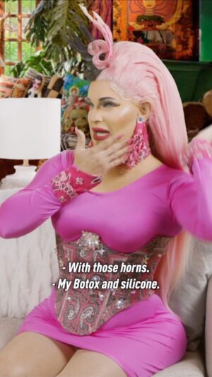 Cynthia Lee Fontaine Instagram - 💕We’re reacting to the @dragracemexico telenovela challenge! Watch #BingeQueens Mexico now on @wowpresentsplus! 

💕New eps of #DragRaceMexico premiere Thursdays on @wowpresentsplus (worldwide ex. Mexico) + @mtvla / @paramountplusmx (Mexico + Latin America) ✨ Use code MEXICO for 20% off @wowpresentsplus ❤️‍🔥

gracias @florentinofix por traernos las deliciosas bebidas de House of Love 💕 

#fyp #bingequeens #dragracemexico #dragQueen #mug #bam #cucu #LaCarrion #fillers #silicon #sabor #telenovela