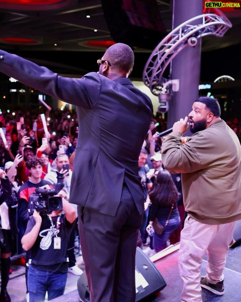 DJ Khaled Instagram - DADE COUNTY WADE COUNTY @miamiheat @wethebest CONGRATS HALL AND FAME @dwyanewade SWIPE FOR MIAMI HEAT
