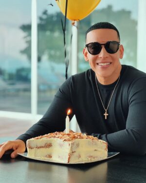 Daddy Yankee Thumbnail - 3 Million Likes - Top Liked Instagram Posts and Photos
