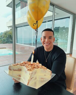 Daddy Yankee Thumbnail - 3 Million Likes - Top Liked Instagram Posts and Photos