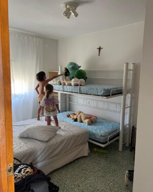Dafne Fernández Instagram - Días de pueblo 🧺