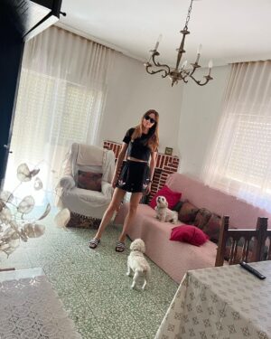 Dafne Fernández Instagram - Días de pueblo 🧺