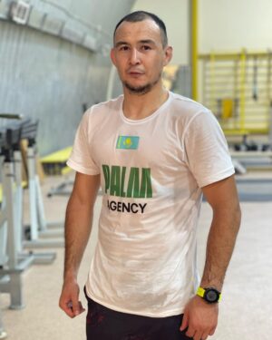 Damir Ismagulov Instagram - Первый восстановительный сбор перед основной работой и подготовкой к бою! Начинаем вместе с @palmagency.kz