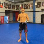 Damir Ismagulov Instagram - «Иду, скользя... И в мире нет таких вершин, Что взять нельзя!». Тяжёлые тренировки закончились, впереди сгонка веса и в бой! Настрой все тот же. American Top Team