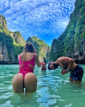 Dan Bilzerian Instagram - Save the turtles