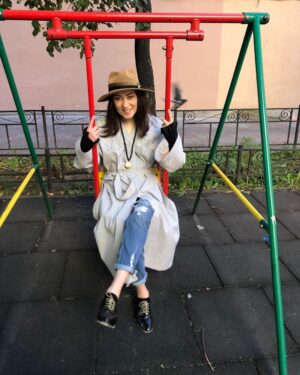 Dariya Voskoboeva Instagram - Когда вы делаете сознательный выбор и решаете работать с ангелами😇, они периодически дают вам знаки, которые помогают вам понять, что вы находитесь на правильном пути, или же просто направляют вас🤞.
.
Ангелы также дают нам определенные сигналы надвигающейся опасности или предупреждения, что нам нужно обратить внимание на то, что происходит вокруг нас.
.
Вот 4 предупреждающих знака, которые ваши ангелы могут использовать для общения с вами🤝!
.
1. Громкие голоса
Многие люди говорят, что хотели бы слышать негромкий голосок своих ангелов, который говорит им, по какому пути двигаться, что делать или не делать🖐! Обычно громкий голос - это предупреждающий знак от ваших ангелов, что что-то должно случиться. Как правило, это предупреждение о том, что вам нужно чего-то избежать.
.
2. Сны или предчувствия
.
Один из самых простых способов общения наших ангелов с нами - это наши сны😴. Обычно мы более открыты к сообщениям от духа, когда наше эго спит.
.
Если вы видите сны о каком-то событии до того, как оно произошло, - например,  до того, как случилась авиакатастрофой, или если вы имеете сильное предчувствие, что что-то «плохое» должно случиться может привести в замешательство, если не сказать в ужас. Также предчувствие может вызывать беспокойство из-за сильной внутренней тревоги, потому что вы можете думать, что находитесь в опасности!
У кого есть эти 2 признака пишите в комментариях 👇🏻.
Следующие 2 признака с следующем посте 😻 .
.
.
#ДарияВоскобоева #осень #спб #экстрасенс #отношения