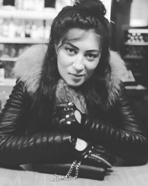 Dariya Voskoboeva Instagram - Сегодня понедельник, поэтому раннее просыпание сегодня очень актуально 🙏. Давайте я перечислю 7 причин почему нужно вставать в 7:00 каждое утро🙌
✅Вы получаете возможность для спокойствия и покоя.
В современном мире, где вокруг нас так много болтовни и шума, спокойствие и тишину могут быть абсолютной привилегией. Исследования показали, что избавление от шума и пребывание в спокойном состоянии может иметь терапевтическое воздействие.
.
✅У вас есть шанс распланировать свой день
Когда вы просыпаетесь рано утром, у вас есть шанс подумать о том, что вы будете делать в остальное время вашего дня. Вам не нужно спешить, поэтому вы можете потратить некоторое время на планирование своего графика и визуализацию деятельности своего дня.
.
✅У вас больше времени на сборы и завтрак
Завтрак - самая важная еда дня. И это не просто клише. Исследования показали, что когда вы едите здоровый завтрак, он дает вам больше энергии и сосредоточенности в течение всего остального дня. Здоровый завтрак также предотвращает ненужные закуски в конце дня, что может привести к увеличению веса!
.
✅Ваш мозг функционирует лучше, когда вы просыпаетесь рано
Вы можете подумать, что если вы проснетесь рано, вы будете неуклюжим в течение дня. Но все наоборот. Исследования показали, что вы сможете лучше сосредоточиться на задачах. И вы также становитесь лучшим критическим мыслителем, когда вы просыпаетесь раньше!
.
✅Вы получаете больше энергии в течение дня
Вопреки распространенному мнению, если вы проснетесь рано, это не заставит вас чувствовать себя уставшим весь день. Фактически, ваш мозг достигнет пика в нужный момент, если вы проснетесь чуть раньше.
.
✅Вы станете более привлекательным
Здоровый сон - не означает, что вы должны слишком много спать. Нет. Дальнейшие исследования показали, что здоровый сон, после которого вы будете выглядеть привлекательно - это очень реальная вещь, но это не то, что вы думаете! Вы должны просыпаться раньше, чтобы у вас было сияющий и молодой внешний вид!