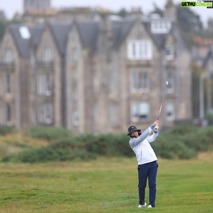 Dave Farrell Instagram - A few picks from this year’s #dunhilllinks ! Can’t say enough how much I love coming to Scotland and competing in this incredible week. Flip thru the pics to see a bunch of favorites… favorite golf course, favorite person, favorite restaurant in Scotland, favorite fireworks show of the year! @dunhilllinks @thehomeofgolf @carnoustiegolflinks @kingsbarnsgolflinks @adidasgolf @taylormadegolf