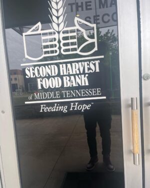 David Arquette Instagram - My #happy place @feedingamerica at the @2harvestmidtn #foodbank #volunteer #nashville #tennessee #thevolunteerstate it was a little cold for @christinaarquette