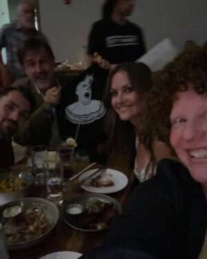 David Arquette Instagram - I got to meet my clown hero @puddlespityparty @citywinerynsh and then saw #beyonce #queenbee @nissanstadium and @christinaarquette was in heaven @ojme98 @pepe.favela