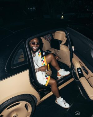 Davido Thumbnail - 593K Likes - Most Liked Instagram Photos