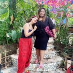 Debina Bonnerjee Instagram - Happy birthday jeevi… . Thanku for being you … the infinite dots …. Are just sentences which I wrote and deleted cos words fall short for what you are to me and to USS. . I love you girl. 🩷❤️🩷❤️🩷❤️ To endless memories ♾️ . @jeevitaoberoi #happybirthday
