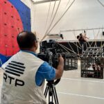 Deborah Colker Instagram - E hoje nossa sede se transformou no studio de gravação pra @rtppt Muito importante termos a chance nos comunicar com Portugal para falar um pouco mais sobre a essência de Cão Sem Plumas! Obrigada RTP. Estaremos em Lisboa com Cão Sem Plumas nos dias 21, 22 e 23 de novembro, no Teatro Tivoli BBVA. #DeborahColker #rtppt #rtp #CãoSemPlumas #CãoSemPlumasemLisboa #CiaDeborahColker #DançaContemporânea