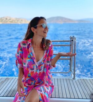 Derya Beşerler Instagram - Bayram harçlığı beklerken.. yaş itibariyle sanırım artık çok geç🤦🏻‍♀️😂