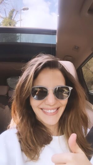 Derya Beşerler Instagram - Sevgili kendim 10 günün sonundaa tekrar kendine hoş geldin😁🎈