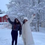 Dimpi Sanghvi Instagram – PoV: You’re in Winter Wonderland with your bestie ⛄️❄️
•
#WinterWonderland #lapland #finland Rovaniemi, Lapland, Finland