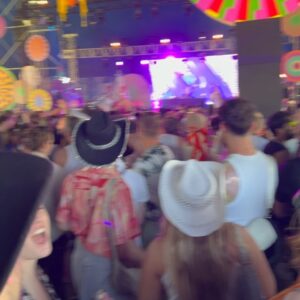 Dino Fetscher Instagram - ✨Mighty Hoopla Saturday ✨ Love love love ♥️🌈