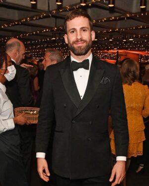 Dino Fetscher Instagram - Such a ball last night at the #UpNext Gala raising money for the @nationaltheatre! 

Thank you so much for my lovely evening wear @shopoliverbrown and @harrysoflondon! And @gettyimages for the pictures! 

Styled by the wonderful @johnarmour