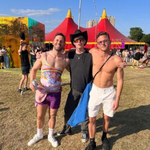 Dino Fetscher Instagram - ✨Mighty Hoopla Saturday ✨ Love love love ♥️🌈