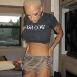 Doja Cat Instagram - ima puppet, ima sheep, ima cash cow. candids by @jpwphoto 📈📉💵💰📺🪜⚙️⚙️🐄
