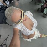 Doja Cat Instagram – hiding outfit pics under mundane every day life pics