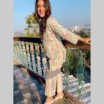 Dolly Chawla Instagram - #sunkissed