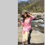 Dolly Chawla Instagram - All good things are wild and free .. #mountaindairies #riverside #peace