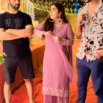 Dolly Chawla Instagram - Agar Taj Mahal humne banaya hai.. to aapne kya kya kiya hai? . @i.m_anirudh @dollychawla22 . #funnyvideos #sahilphull #newreel #tajmahal #akshaykumar #sunielshetty #pareshrawal #funny #funnyreels #movie