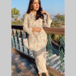 Dolly Chawla Instagram - #sunkissed
