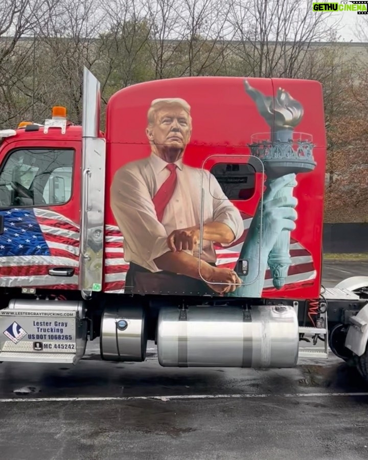 Donald Trump Instagram - Wow, what a truck. What an artist. Thank you! We will, MAKE AMERICA GREAT AGAIN!