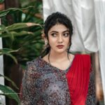 Drishya Raghunath Instagram - ग़ुलाब का फूल PHOTOGRAPHY : @jishnumurali_ MUA : @cosmoholic_by_amritha_sarath OUTFIT : @chithras_fashion_paradise RETOUCH : @abhishek__asokan ASSISTANT : pixel.monk._ LOCATION : @niramayamheritage