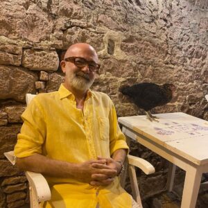 Durul Bazan Instagram - Organik tatil… 🐓 🥚 
#tatil #vacation