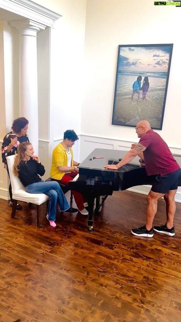 Dwayne Johnson Instagram - We’re getting there 🎶 🎹 😂 We did sing other songs too but got stuck on “just the way you are” cos we (me) kept screwing up the lyrics. I gets a few @teremana’s in me and start making up my own lyrics 🤣🥃 Some real musical talent and amazing voices here with @ericzayne & @laurenhashianofficial! Happy thanksgiving weekend, my friends 🥃