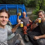 Ed Stafford Instagram - FMO episode 17 wrapped 😎. That was a tough one - Taiwan’s jungle is STEEP!⛰ Extraordinary work by @ness_knight for accepting the challenge with just a week and a half to prepare. She was brilliant and very much looking forward to seeing her 7-month-old daughter Ava again now it’s over. @laurabingham93 i love you. Tell the kids I’ll see them soon. (After episode 18 🤦🏻‍♂️🤣) 🇧🇷 FMO episódio 17 encerrado 😎. Essa foi difícil - a selva de Taiwan é Íngreme!⛰ 🇹🇷 FMO 17. bölüm tamamlandı 😎. Bu zor bir şeydi - Tayvan'ın ormanı STEEP!] @tailoredathlete
