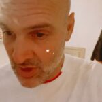 Ed Stafford Instagram - House is pretty much packed up now (thanks largely to my amazing wife). We leave to stay at my mum’s for 3 weeks tonight. #movetocostarica #family @englandrugby