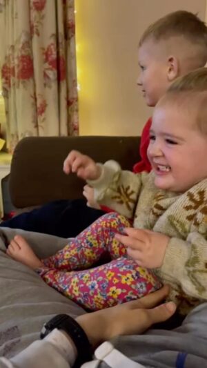 Ed Stafford Instagram - Family time. 🥰 Tempo para a família 🇧🇷 aile zamanı 🇹🇷
