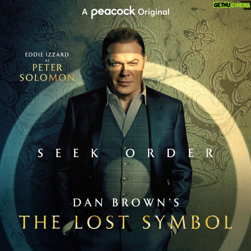 Eddie Izzard Instagram - Good people of the USA! Dan Brown’s The Lost symbol is about to unfold and I am playing the role of Peter Solomon. Come along for the ride and stream #TheLostSymbol from this Thursday, September 16 on @PeacockTV!