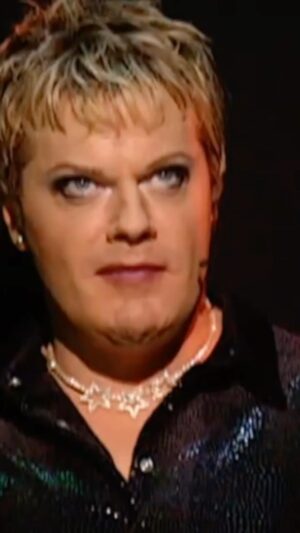 Eddie Izzard Instagram - Want a chance to win a pair of tickets to Eddie’s NEW Remix Tour in the US? Download and share this video.  Just go to the link in profile (http://sclice.com/eddieizzardremix) for details and Enter for chance to win! - The Beekeepers
