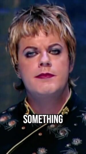 Eddie Izzard Instagram - What were the chances of landing in Plymouth? Remixing favourite stand-up pieces on the #EddieIzzardRemixTour (link on profile) - The Beekeepers

#comedy #standup