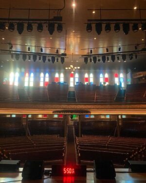 Eddie Izzard Instagram - A few shots from on the #EddieIzzardRemixTour. Have you got your tickets? - The Beekeepers 

https://www.eddieizzard.com/shows (link in bio)