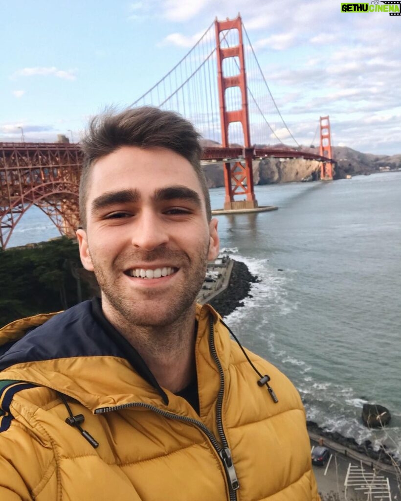 Eduardo Sanchez-Ubanell Instagram - Life update...I moved to San Francisco! I recently accepted a job offer with Google here and made the move this week. Incredibly sad to leave LA but also excited for this new chapter! 😝🌉🎉 San Francisco, California