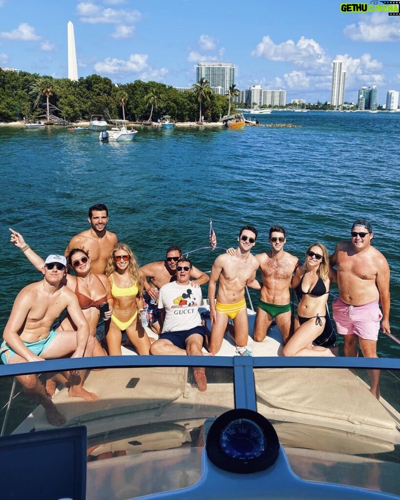 Eduardo Sanchez-Ubanell Instagram - always great to be home ☀️🎉🏝 Miami, Florida