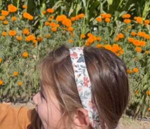 Ektor Rivera Instagram - Con amor desde la granja. 😄🚜🌾🧡